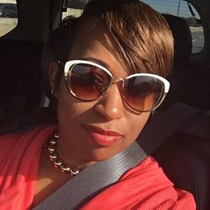 Meet your Posher, Shelia